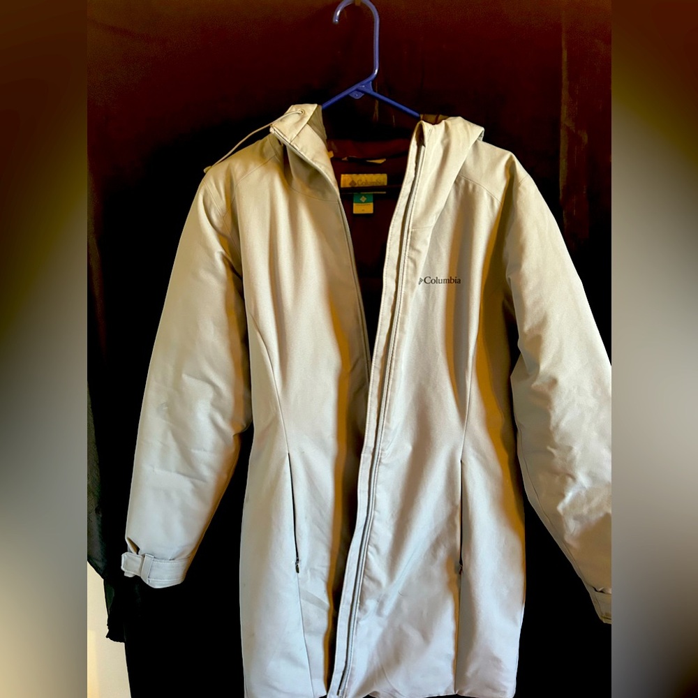 Columbia size medium long insulated jacket